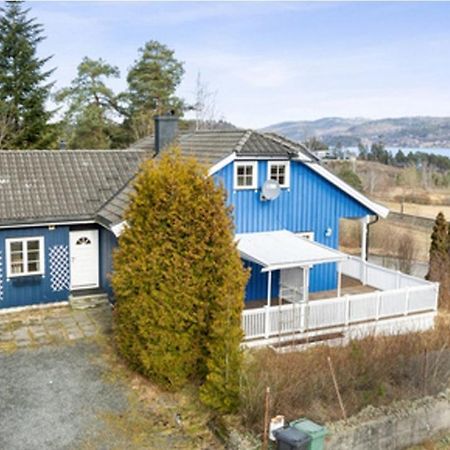 Апартаменти Blue House Brevik Порсґрунн Екстер'єр фото